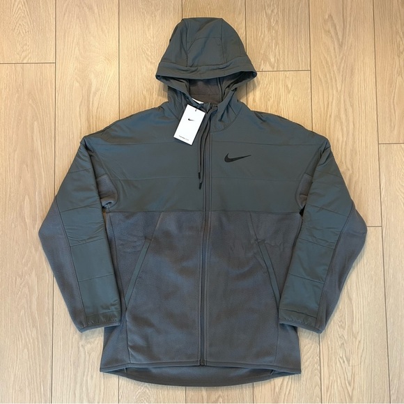 Nike Therma-Fit Winterized Full Zip Training Jacket Hoodie Grey Size Medium - Picture 1 of 6